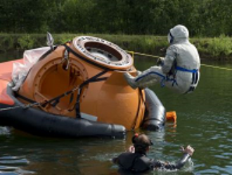 Тренировки по действиям после посадки корабля на воду