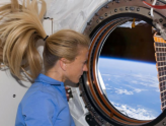 Российские ученые выяснили, что может помешать полетам женщин в космос