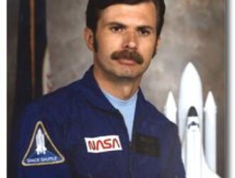 Умер американский астронавт Дэйл Гарднер