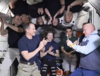 Командиром МКС стал Олег Артемьев