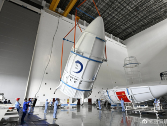 На космодроме Вэньчан завершена сборка ракеты для миссии “Чанъэ-5”