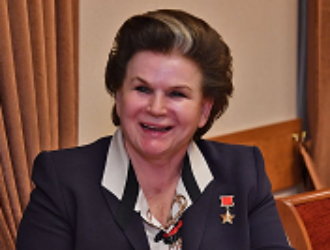 Путин поздравил Валентину Терешкову с днем рождения