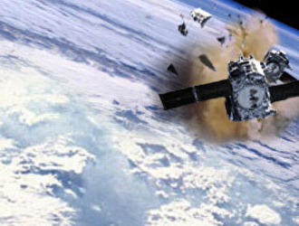 Неработающий советский спутник может столкнуться со ступенью иностранной ракеты