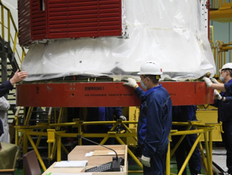 Грузовой корабль «Прогресс МС-19» состыкован с переходным отсеком