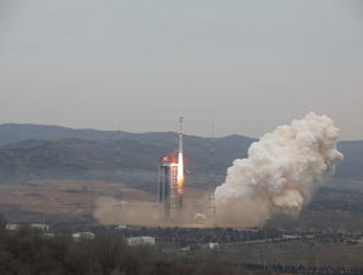 Китай запустил новые спутники