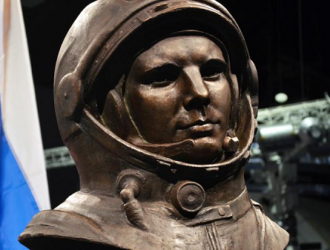 В Джакарте открыли памятник Гагарину