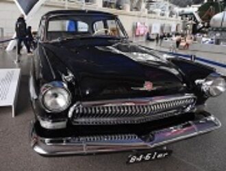 На ВДНХ выставили служебную «Волгу» Юрия Гагарина