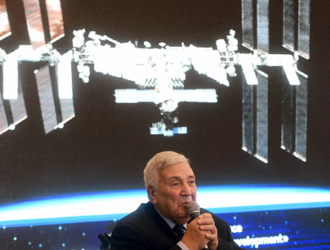 Французская компания прекратила поставки деталей для российских спутников