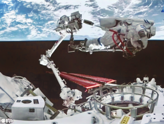 Китайские космонавты завершили свою внекорабельную деятельность