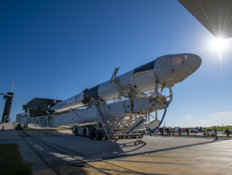 РН Falcon-9 с кораблём Dragon вывезена на стартовый комплекс