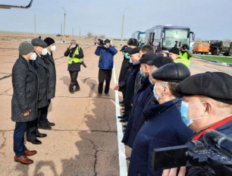 Экипажи МКС-67 прибыли на Байконур