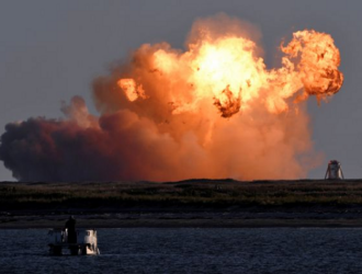 Прототип Starship SN10 совершил успешный полёт, но взорвался вскоре после посадки