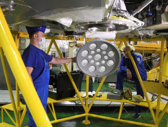 Корабль «Союз МС-17» состыкован с переходным отсеком