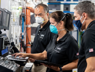 Экипаж мисcии Crew-1 проводит тренировки в рамках подготовки к полету