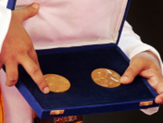 Нобелевскую премию по физике присудили за раскрытие тайн Вселенной