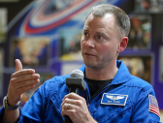 Астронавт Хейг считает «приятной переменой» прослушивание русской музыки за ужином