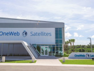 На Байконур привезли первую партию спутников OneWeb