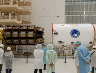 Завершена сборка космической головной части под миссию OneWeb № 49