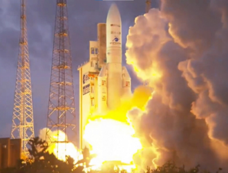 С космодрома Куру во Французской Гвиане стартовала РН Ariane 5 с двумя спутниками