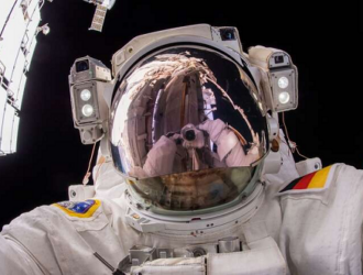НАСА приостанавливает выходы в открытый космос на МКС для расследования утечки воды