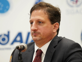 Компания Firefly лишилась исполнительного директора