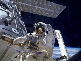NASA перенесло выход в открытый космос с борта МКС из-за недомогания одного астронавта