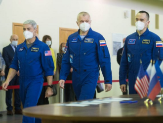 Экипажи МКС-65 успешно сдали комплексные экзамены