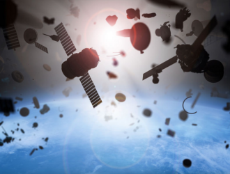 В России разрабатывается маневрирующий аппарат для борьбы с космическим мусором