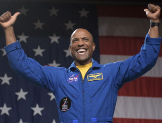 Биография Виктора Джерома Гловера