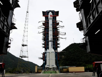 Китай запустил спутник “Шицзянь-21” для проверки технологий по защите от космического мусора