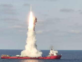 Китай запустил девять спутников ДЗЗ с морского космодрома