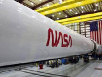 Знаменитый «червь» появится на борту ракеты Falcon-9