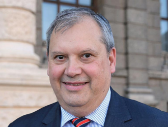 Румынский космонавт Прунариу назвал Гагарина международным символом освоения космоса