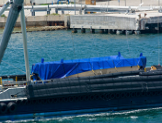 Две спасённые створки обтекателя Falcon 9 прибыли в порт Канаверал