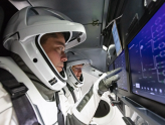 «Роскосмос» озвучил недостатки корабля Crew Dragon Илона Маска