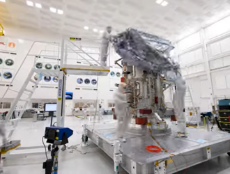 В Лаборатории реактивного движения продолжается сборка АМС Europa Clipper