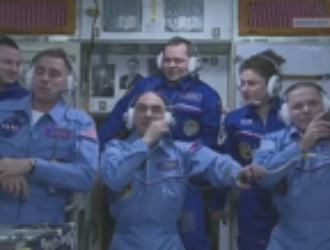 Экипаж МКС поздравил Наталию Сергеевну Королеву с юбилеем