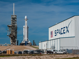 В SpaceX утверждают, что между спутником Starlink и спутником OneWeb не было «тесного сближения»