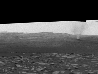 Марсоход Curiosity заснял пылевой вихрь на Марсе