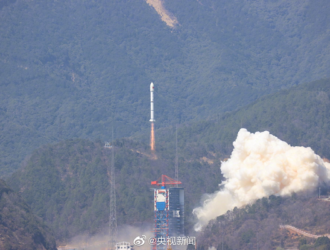 В Китае запущены шесть спутников “Иньхэ”