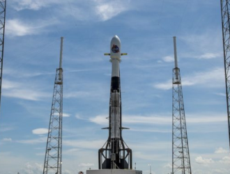 SpaceX отложила  запуск спутников Starlink из-за непогоды