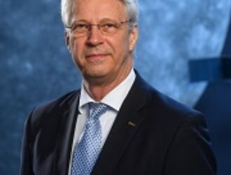 Немецкий космонавт поделился советами, как пережить карантин