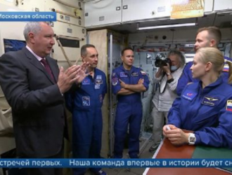 Маска, Брэнсона и Безоса пригласили проводить в космос актрису Пересильд